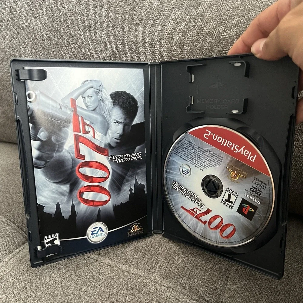 James Bond 007: Everything or Nothing (Sony PlayStation 2, 2004) w/Manual